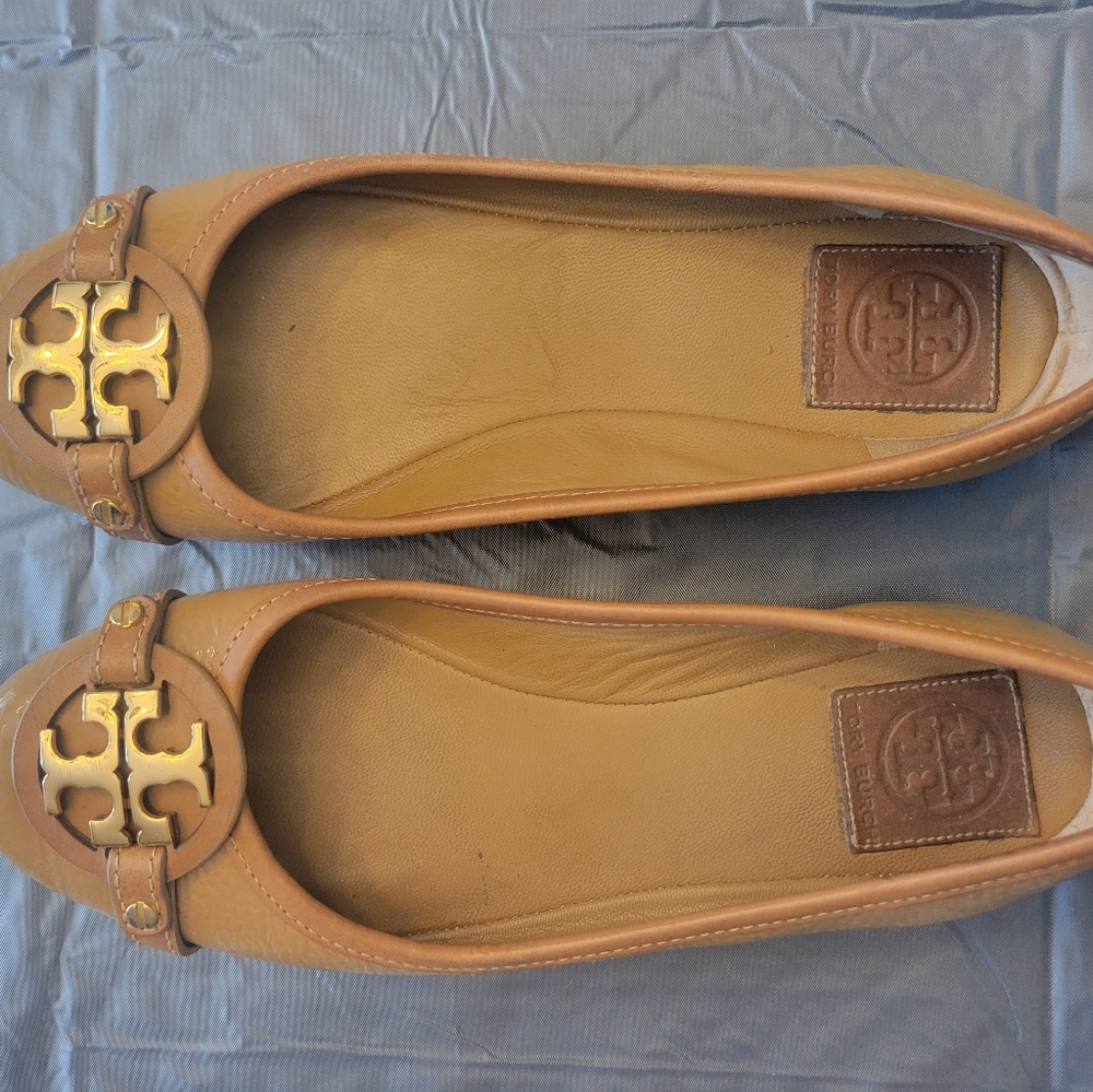 Tory Burch - Picture 2 of 5